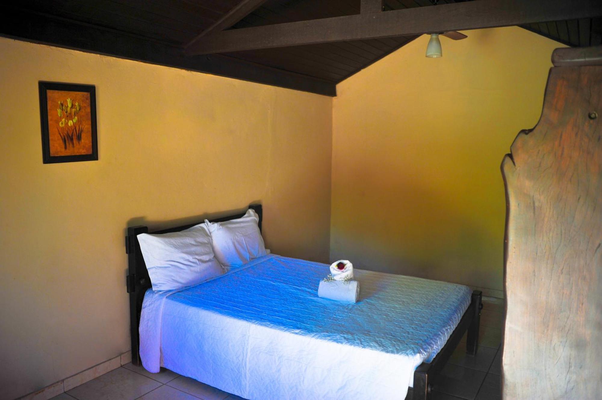 Pousada Villa Das Pedras Pirenopolis Room photo
