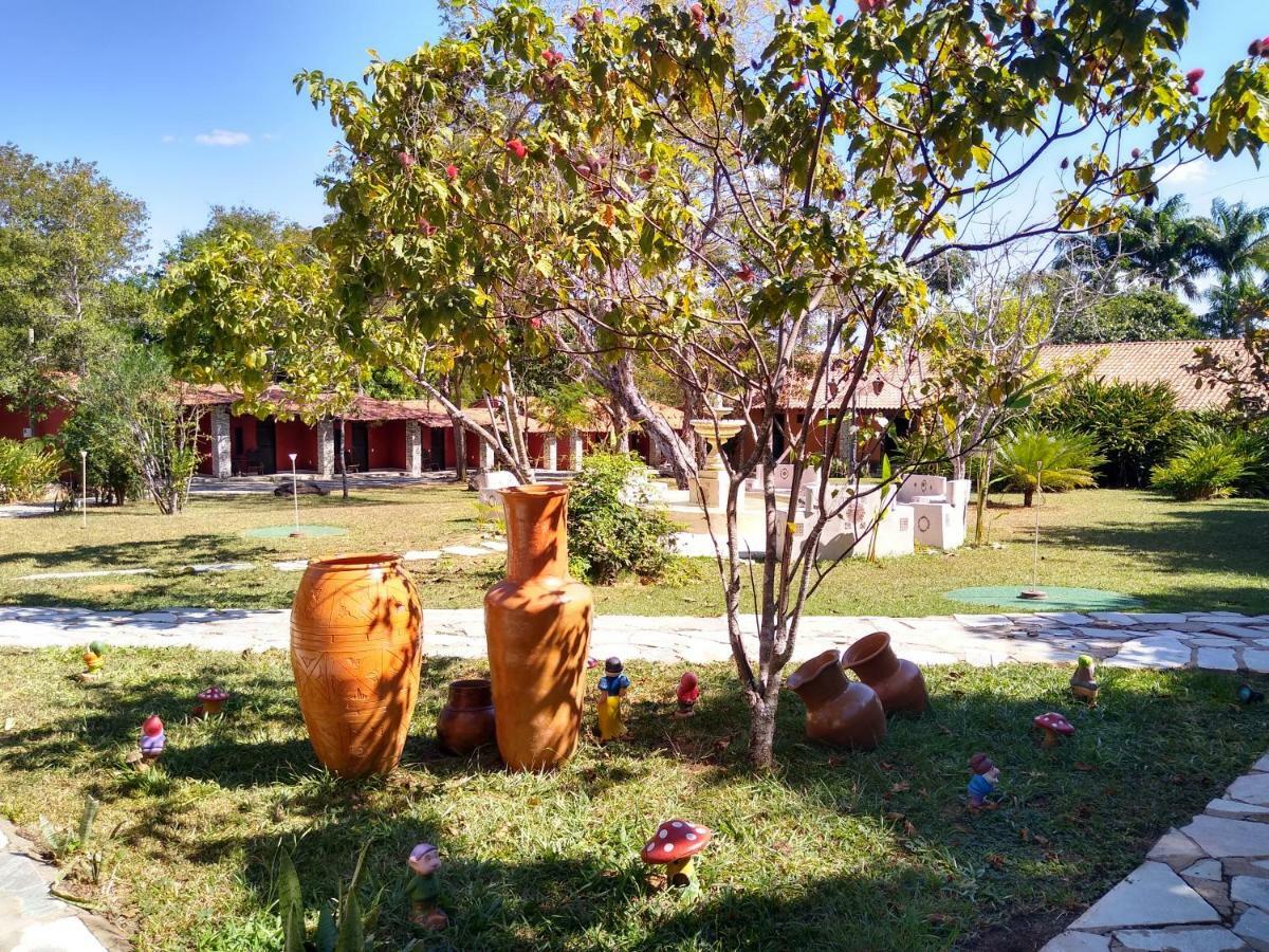 Pousada Villa Das Pedras Pirenopolis Exterior photo