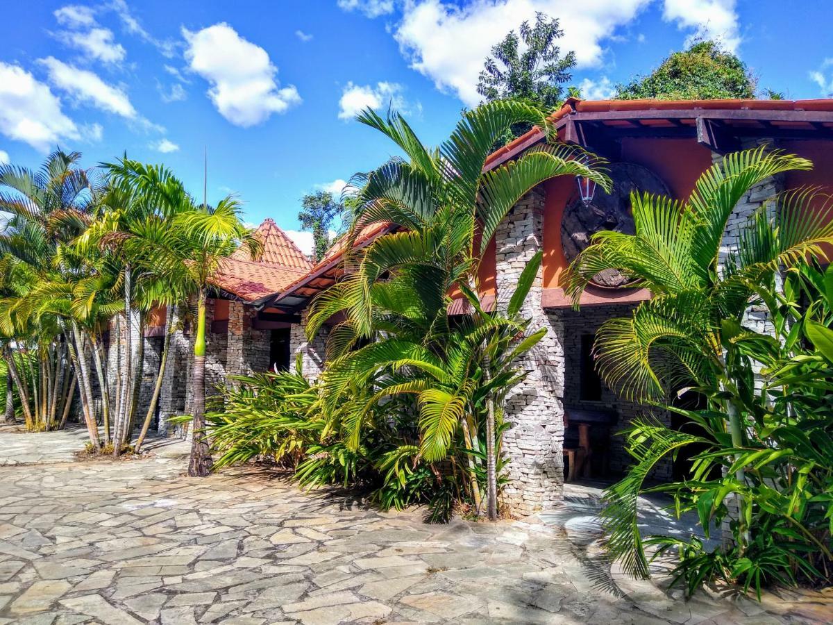 Pousada Villa Das Pedras Pirenopolis Exterior photo